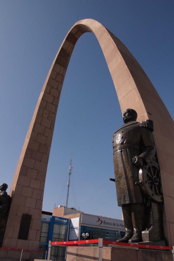 ペルー・Cuzco「７ヶ月２８ヶ国世界一周（ペルー）」の写真：タクナの町の中心