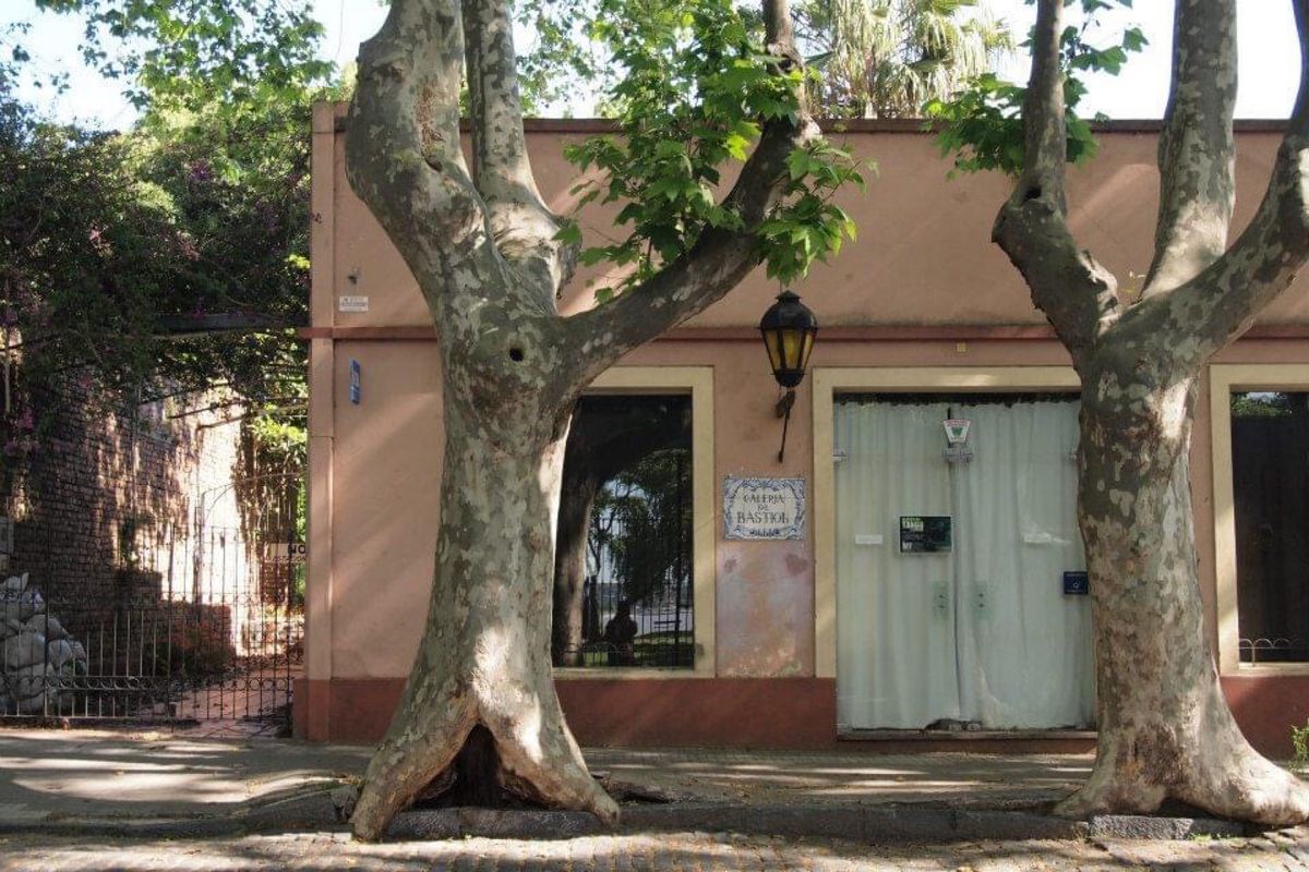 ブエノスアイレスからフェリーでウルグアイのコロニアルデルサクラメント！