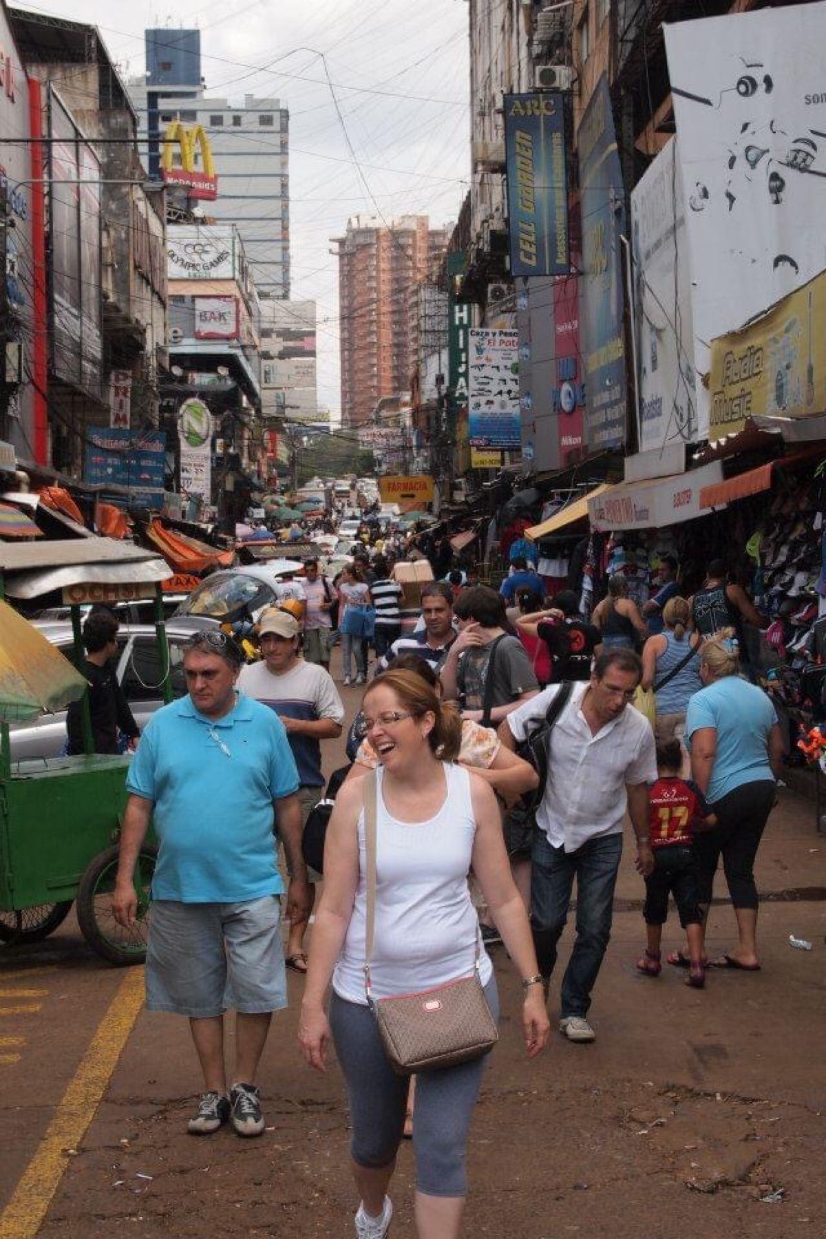 一瞬だけ寄ったシウダーデルエステ。