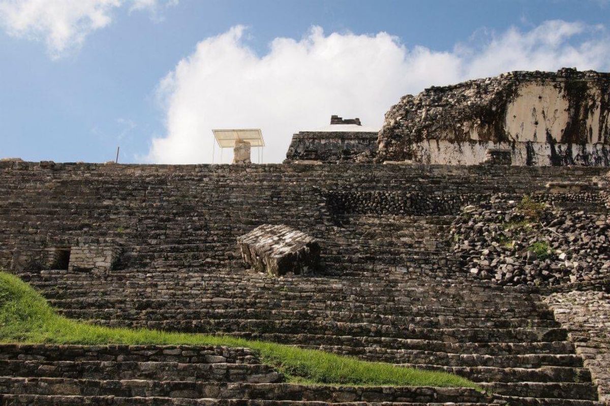 パレンケ遺跡