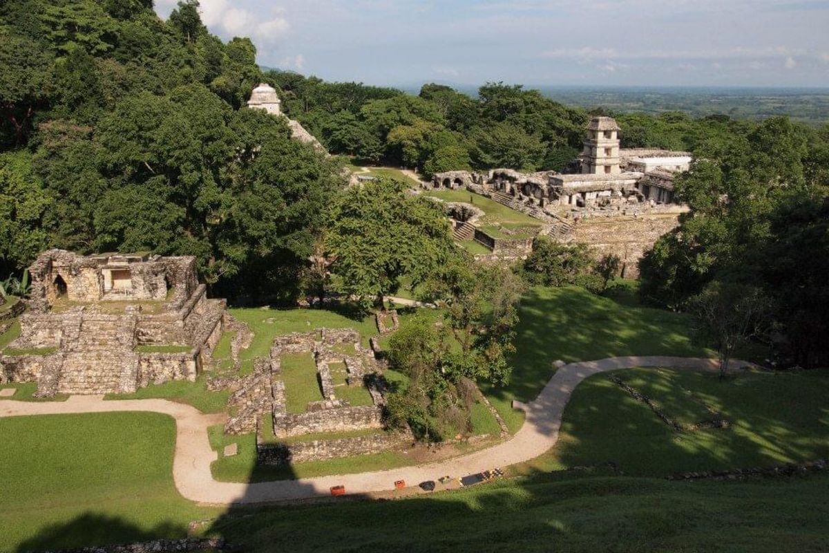 パレンケ遺跡
