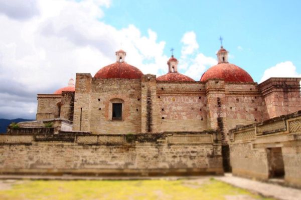 メキシコ・Cancun「７ヶ月２８ヶ国世界一周（メキシコ）」の写真：オアハカから行くミトラ遺跡