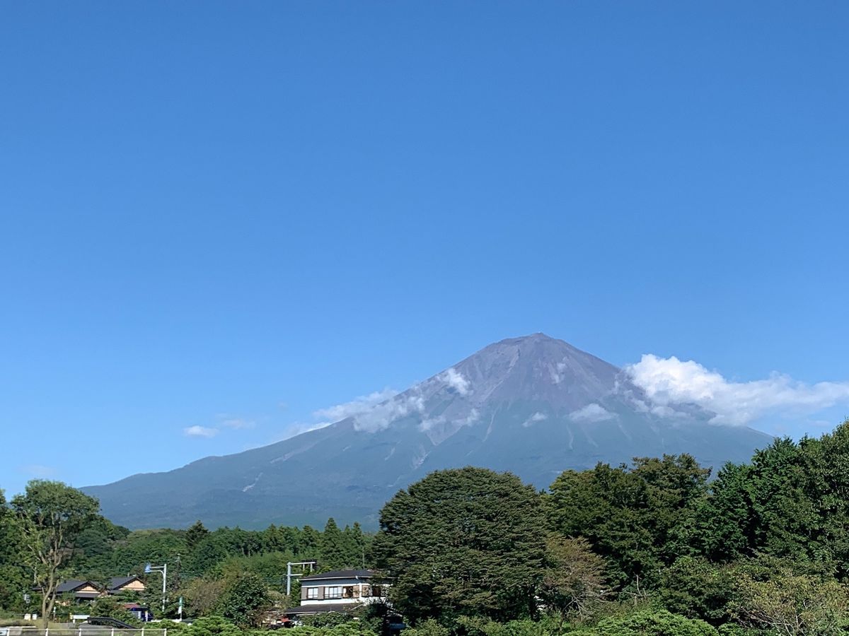 長野の白糸の滝とはまた全然違いますね😯あたし的にはもう1つ近くにあった音止...