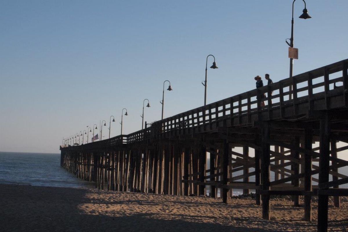 ロスから北へ2時間ほどいったベンチュラという町