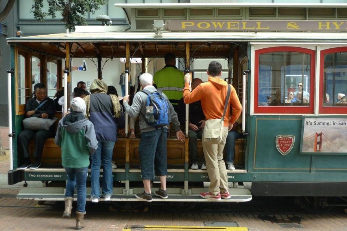 サンフランシスコは坂がキツイ