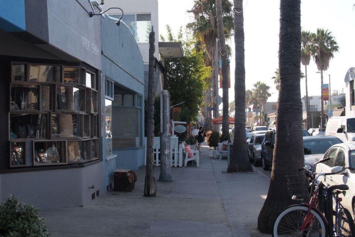 サンタモニカのビーチへ