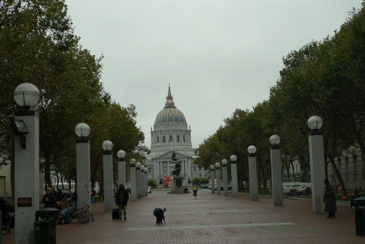 サンフランシスコは坂がキツイ
