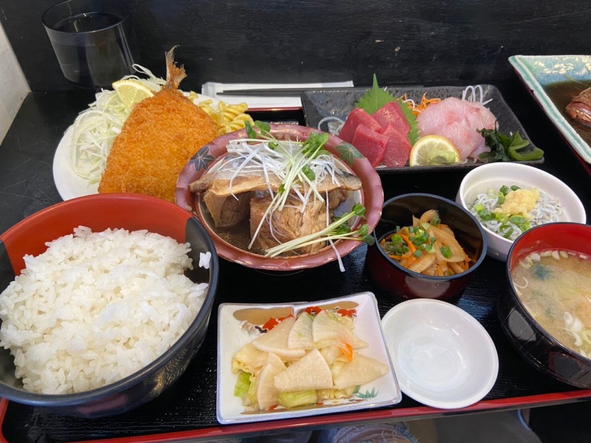 逗子は海が綺麗で食べ物も美味しかったです♪
まさか、マーロウのプリンに出会...