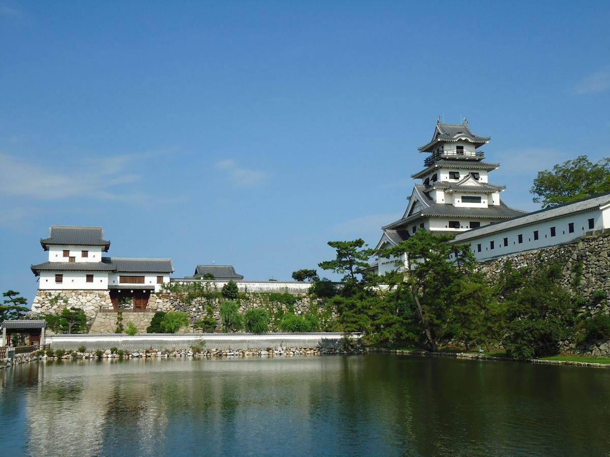 今治城 丸亀城 岡山城

