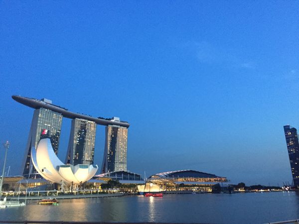 シンガポール・シンガポール「シンガポール」の写真：マリーナベイサンズ周辺