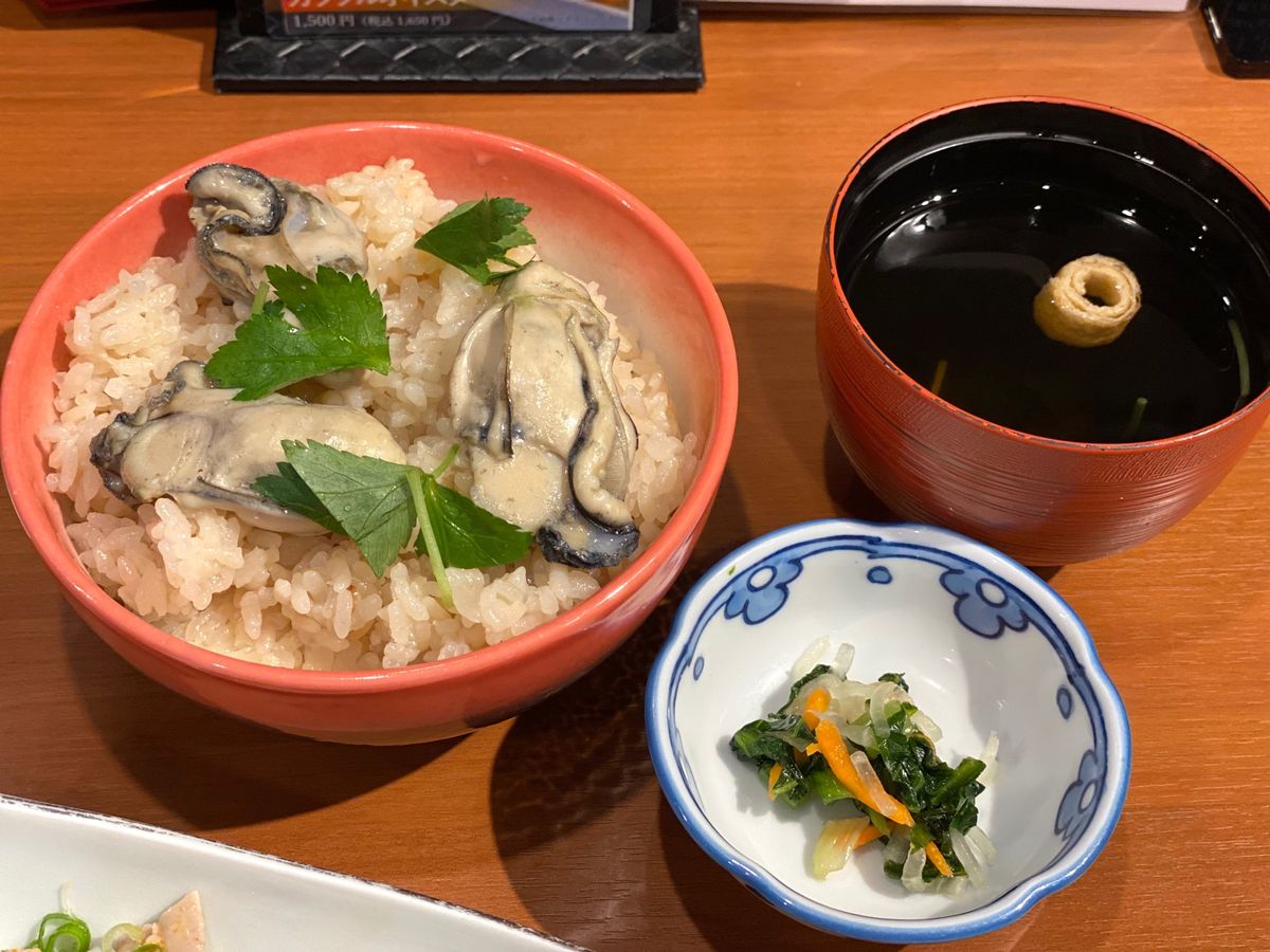 仕事が終わってかなりクタクタだったんだけど
お昼を食べ損ねて空腹過ぎたから...