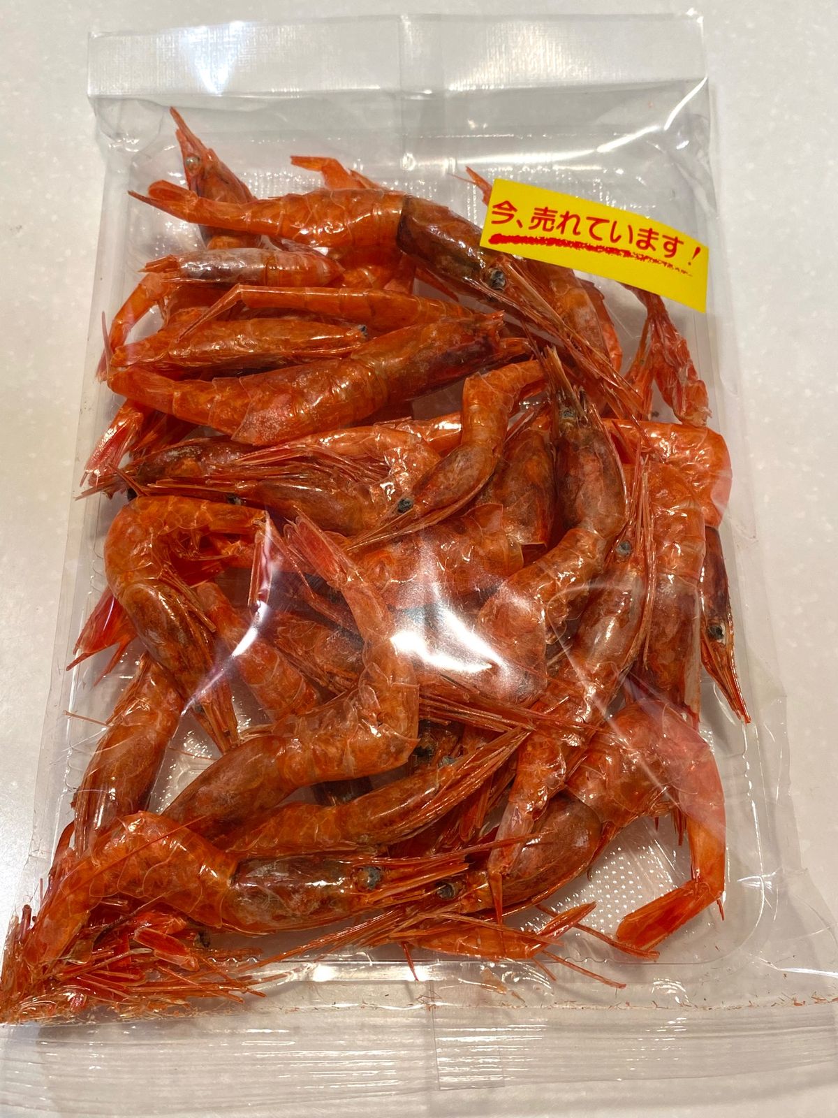 全然観光できなかったから
空港のお土産コーナーでせめてもの北陸感

甘エビ...