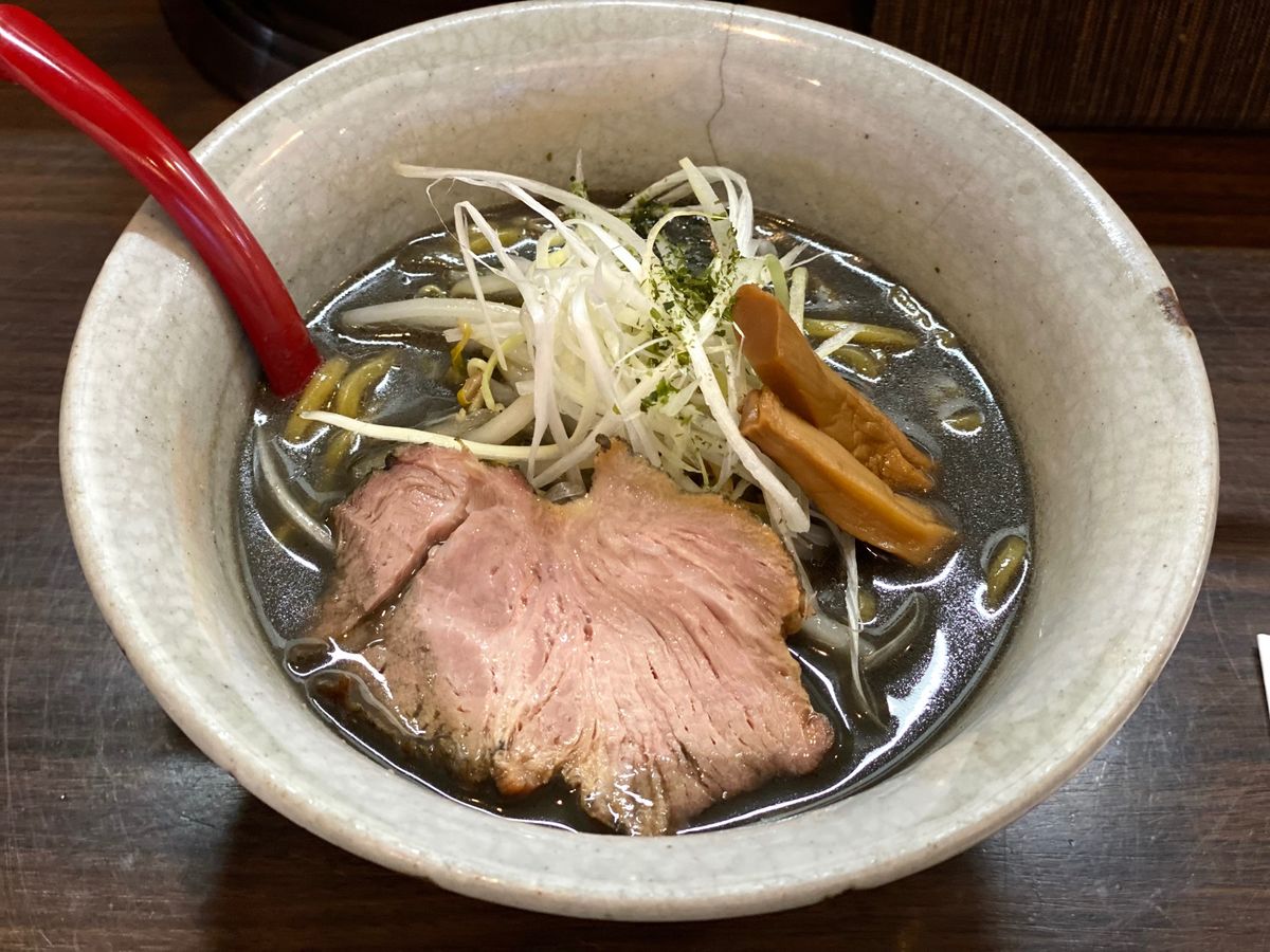 麺屋　大河

元金沢在住の会社の先輩に教えてもらったラーメン屋さん
時間無...