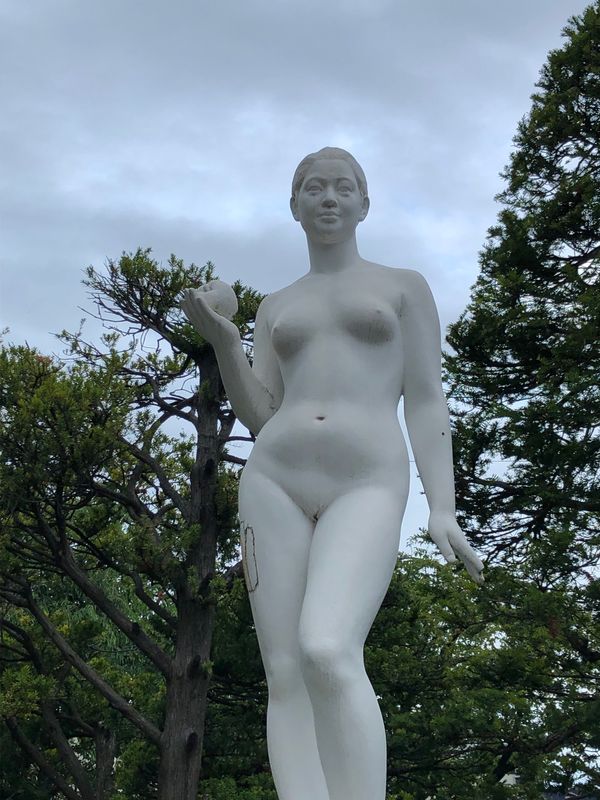 日本・奥入瀬渓流「21年8月　青森と久慈旅行」の写真：りんごタウン弘前市