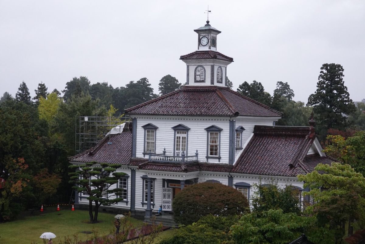 2日目後半
鶴岡の洋館巡り
駅で果物のケーキも買って食べました(*´ｪ｀*)