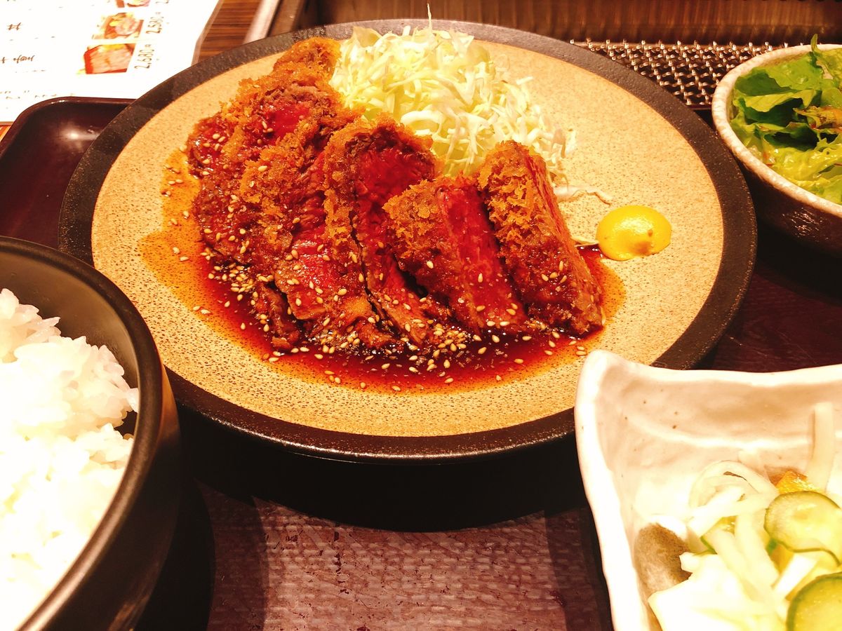 1日目

山牛でランチを食べて文翔館を見学
お肉美味しかったー( ๑⃙⃘ˊ...