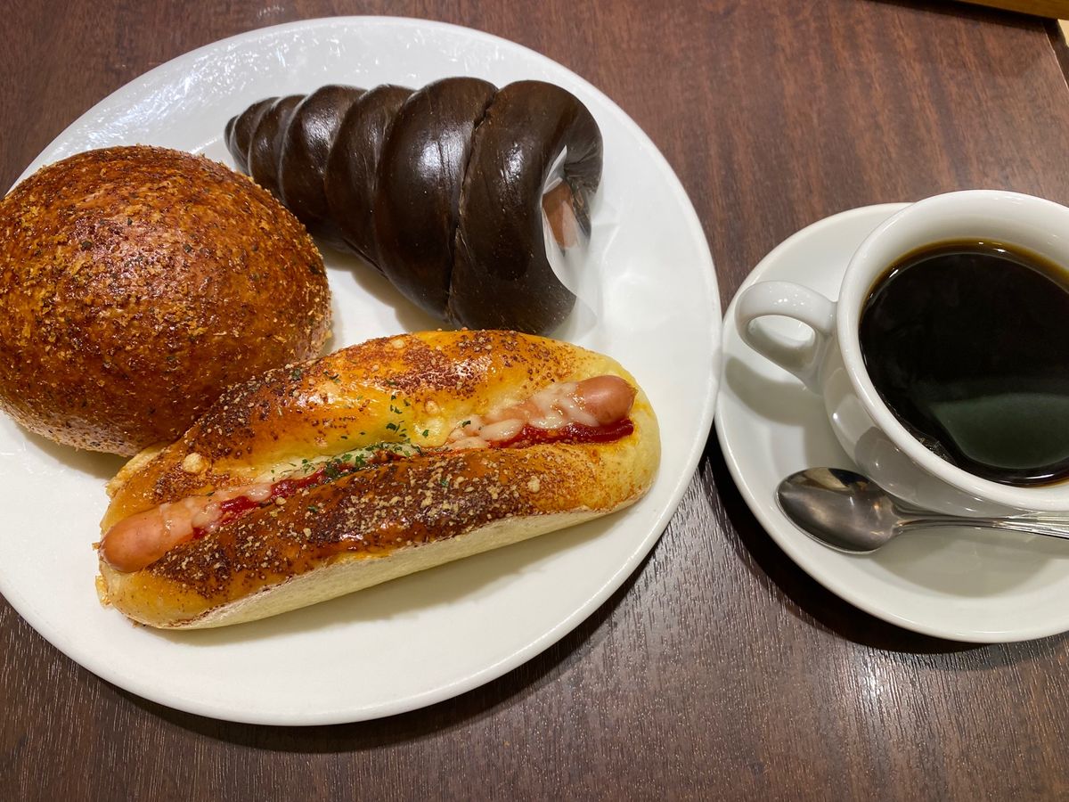 朝ごはんのパン！