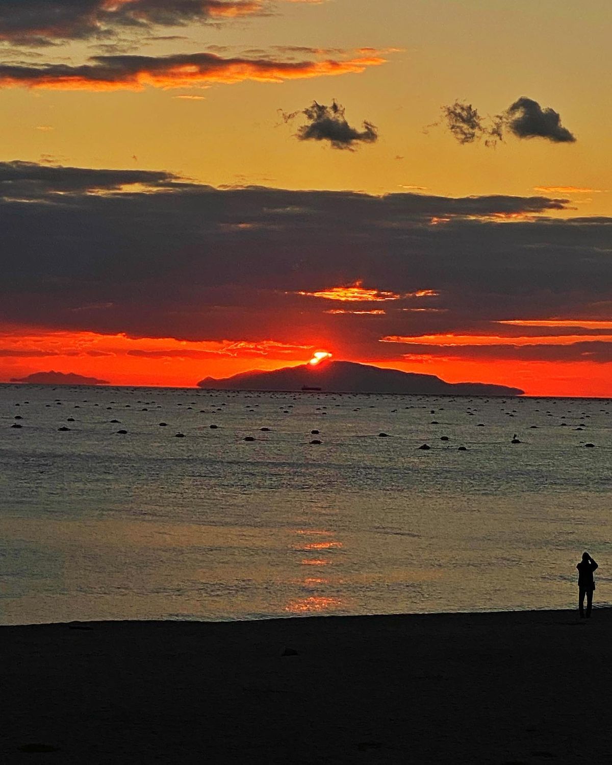 良い天気〜🏄‍♀️
今年の海は最後かなーー。
そろそろ寒いですね。