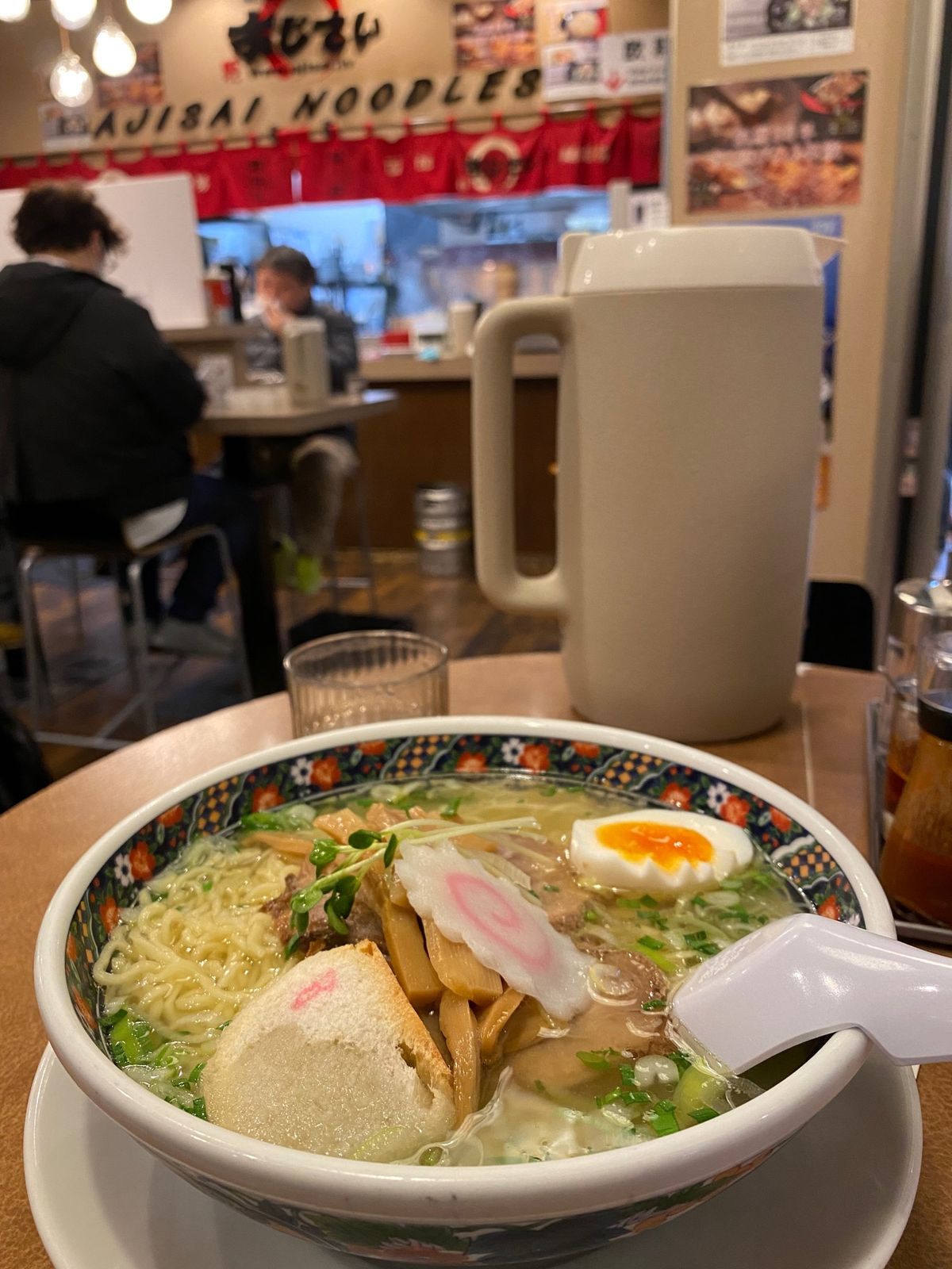 10月23日の朝のフェリーで函館へ。
函館でも美味しいものを食べて、24日帰宅。