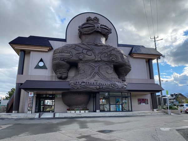 日本・北海道「青森の旅🚗💨」の写真：巨大しゃこちゃん像にも立ち寄ってみた。
