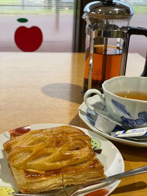 10月21日に食べたもの。
黒石つゆ焼きそば、アップルパイ、貝焼き味噌。
...