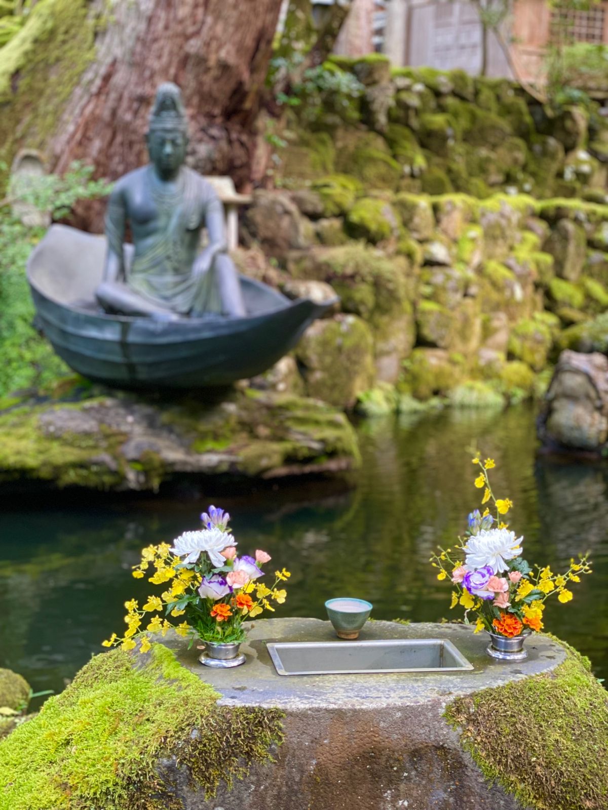 永平寺

御手水もカッコいいなぁ