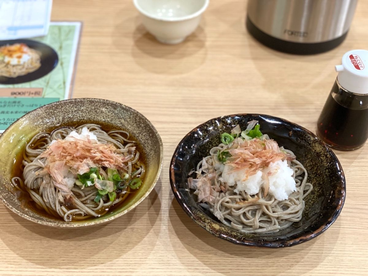 山楽亭

本当は他に行ってみたいお蕎麦屋さんがあったんだけど
営業時間に間...