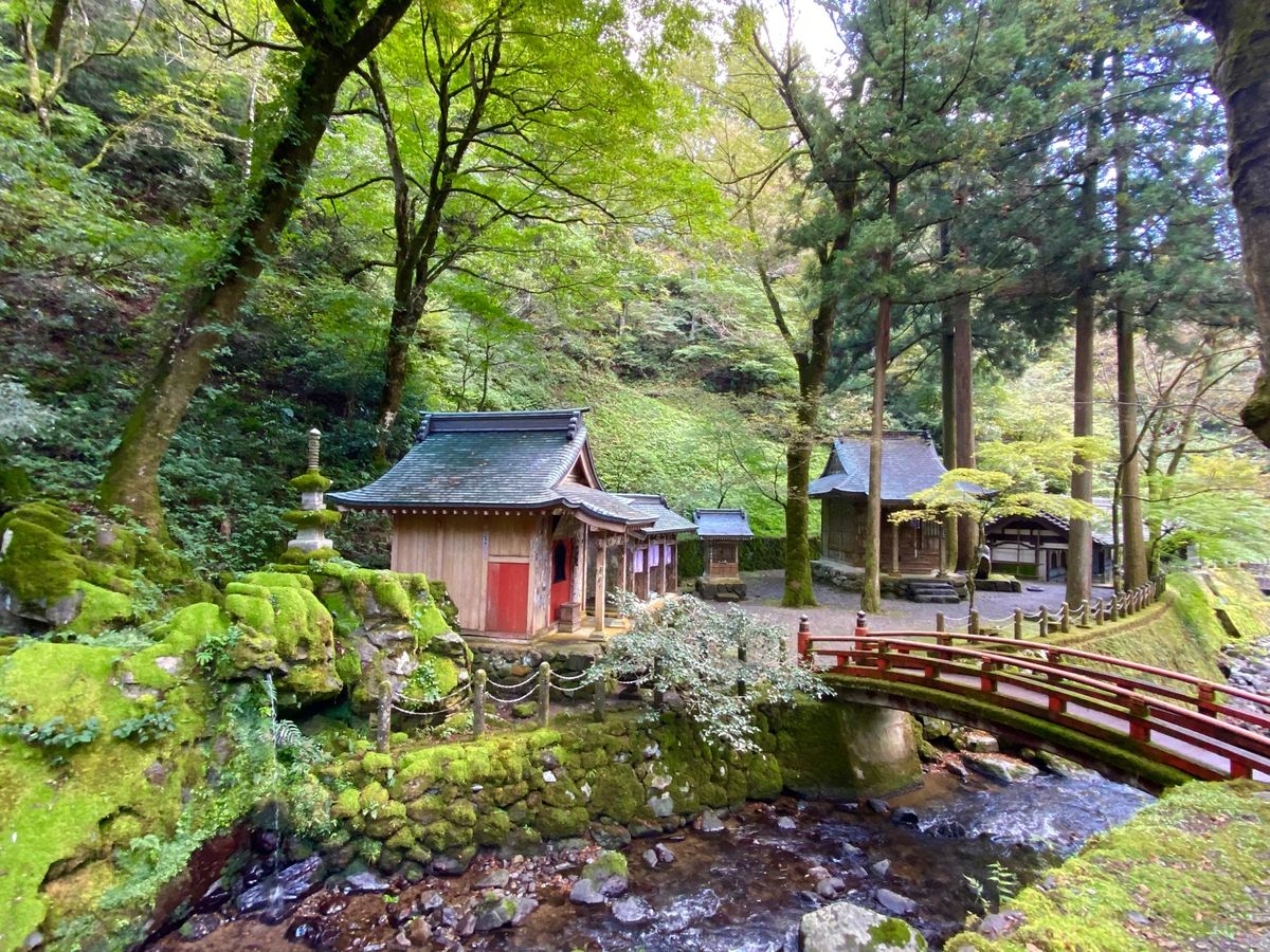 永平寺

厠ですら良い雰囲気