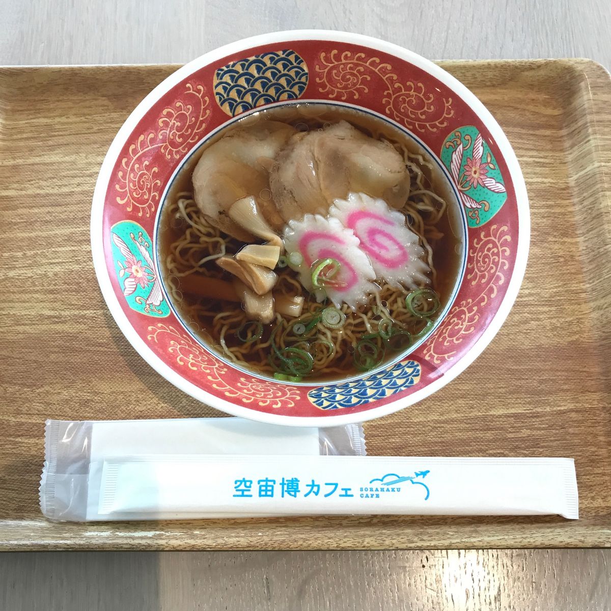 旅行中１日だけ雨が降ったので屋内の施設見学を先に。
かかみがはら航空宇宙博...