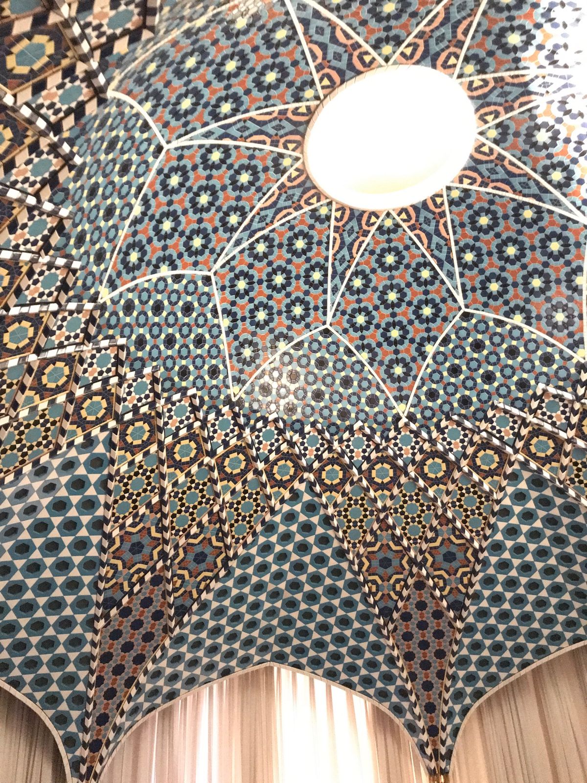 好きなものがたくさんある世界のタイル博物館。
こういったものを求めて私は世...