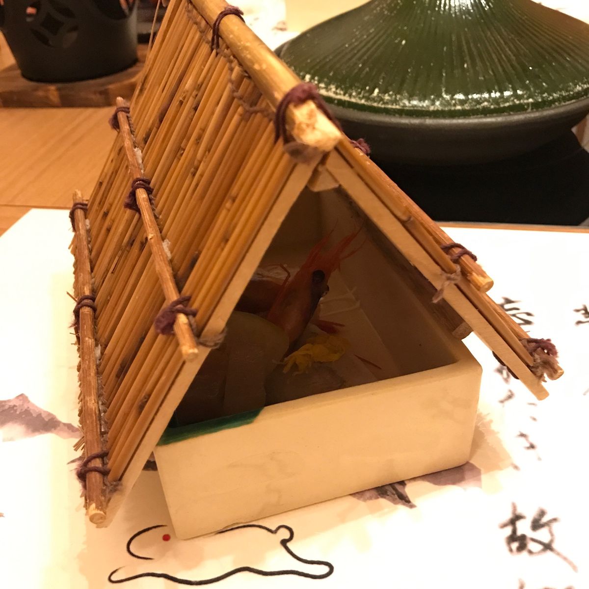 白川郷の中心に泊まって早朝の景色を眺めたいとも思ったのだけど、町外れの「結...