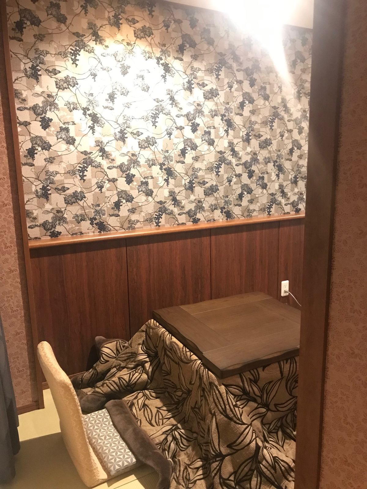 最後の宿、下呂温泉♨️
大きな川があるので広〜く感じた。
河原で露天風呂？...