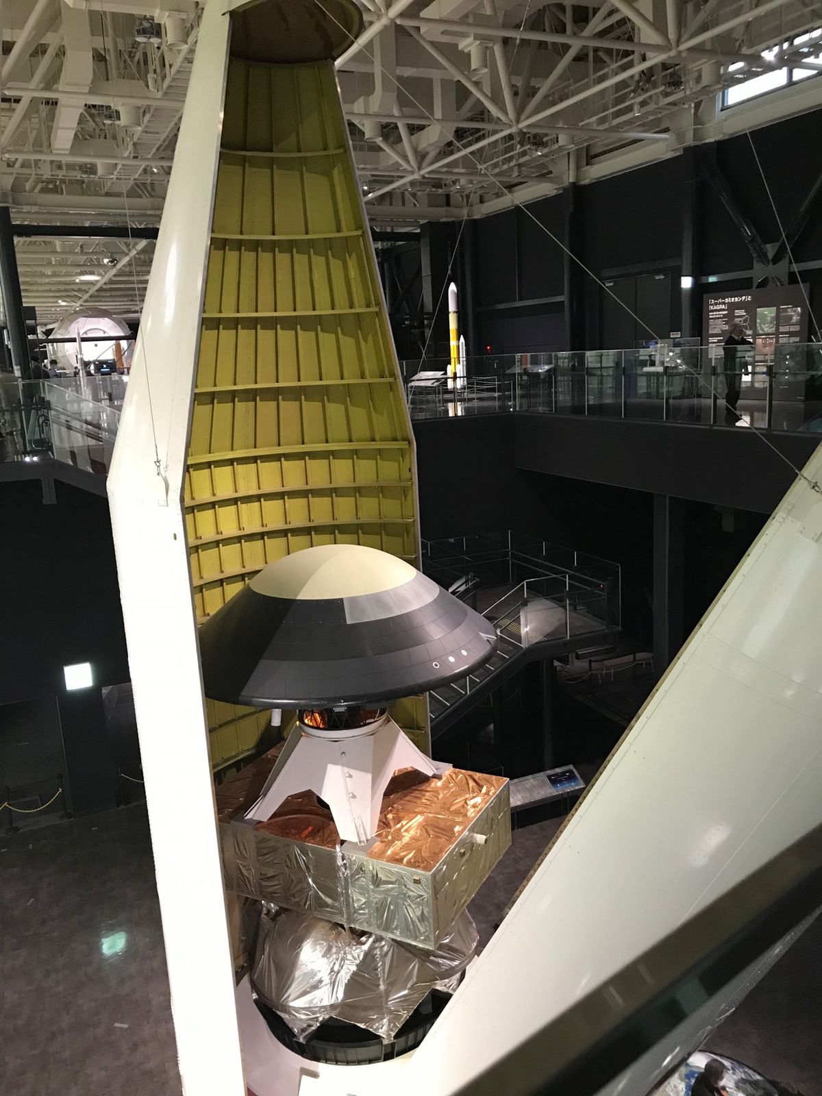 旅行中１日だけ雨が降ったので屋内の施設見学を先に。
かかみがはら航空宇宙博...