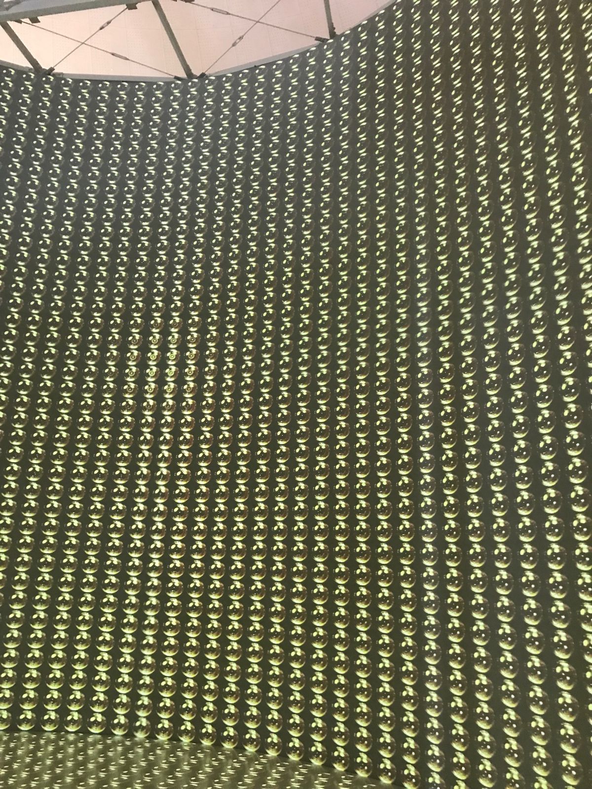 ノーベル賞で有名なスーパーカミオカンデの展示施設が道の駅スカイドーム神岡と...