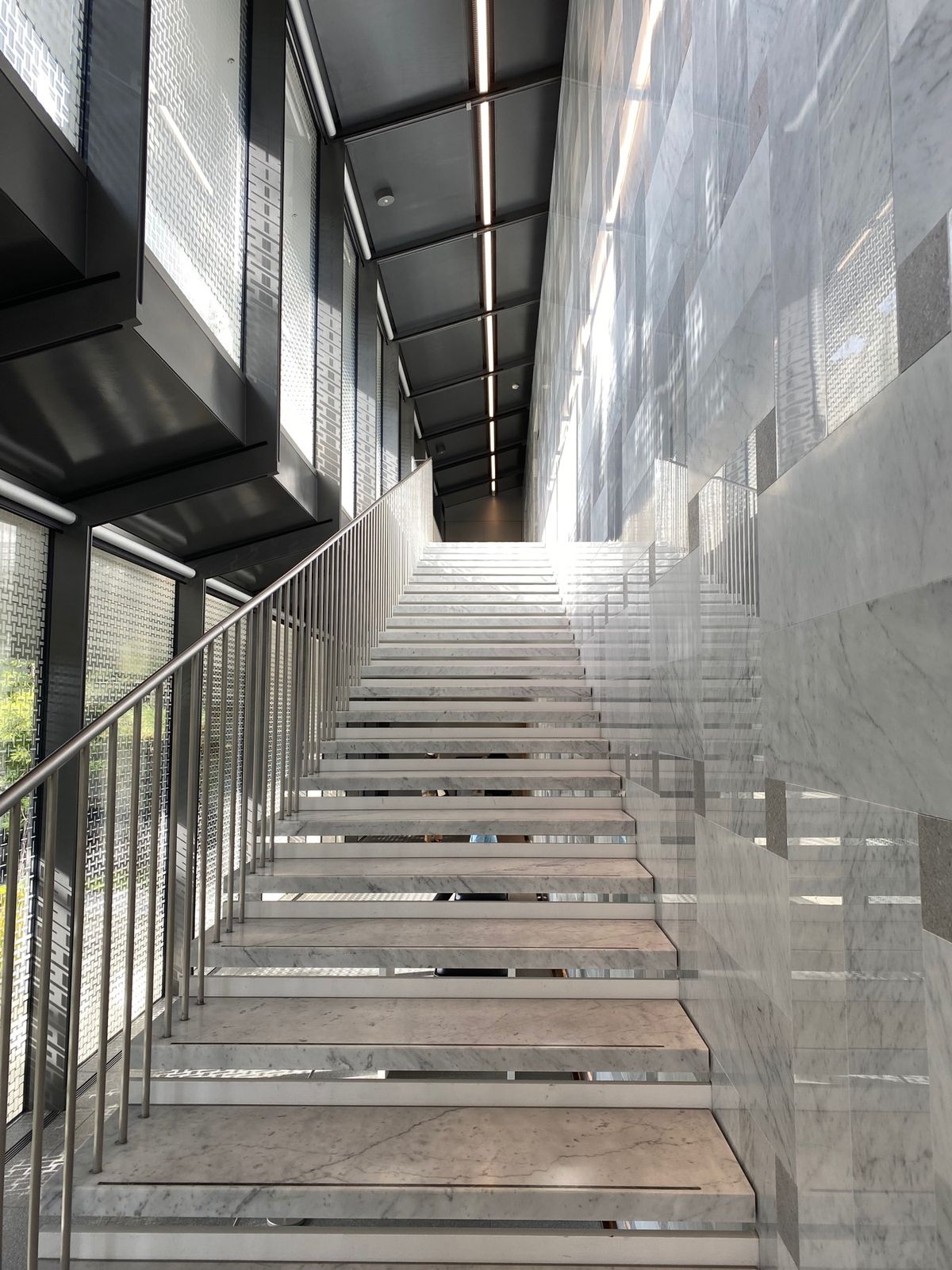 嵐山　福田美術館　カフェから見える庭園が綺麗