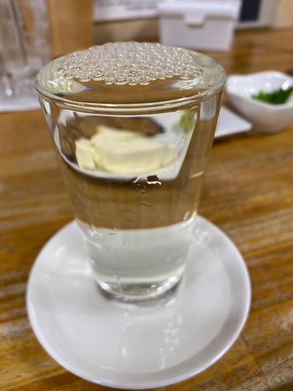 日本・博多「ご飯を食べに福岡リベンジ」の写真：昼間っから立ち飲み。
福岡、九州のお酒を...