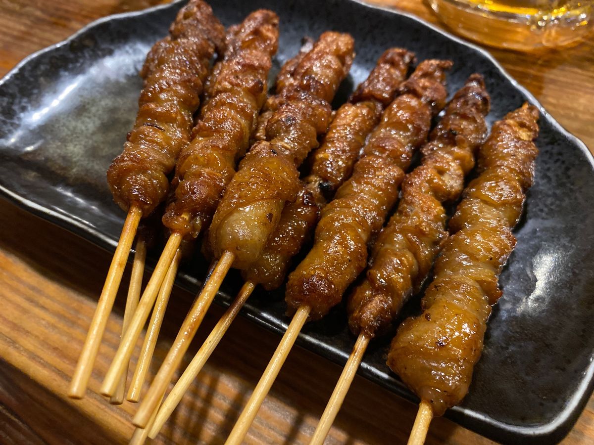 夜は薬院のかわ屋さん。
なにこのかわ、何本でも食べられる！