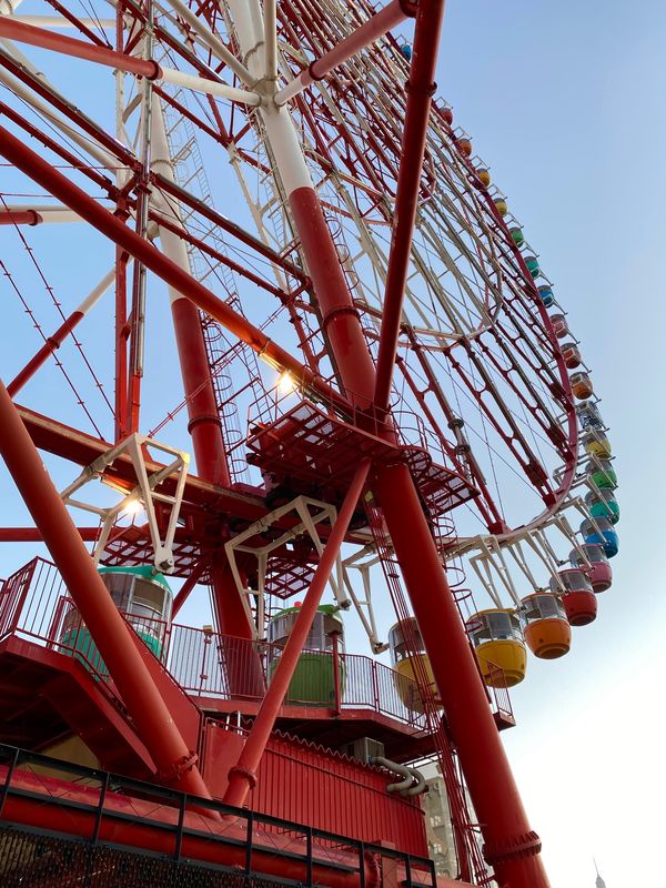日本・東京都「APACセレモニーで東京出張」の写真：お台場　パレットタウン

そういえばここ...
