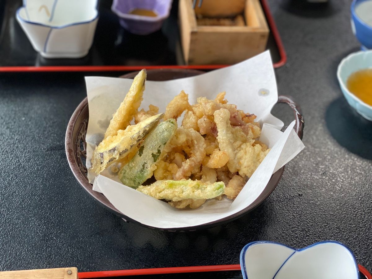 通常イカを食べに行くときは
かなり早めの時間帯に行くんだけど
久々だったか...