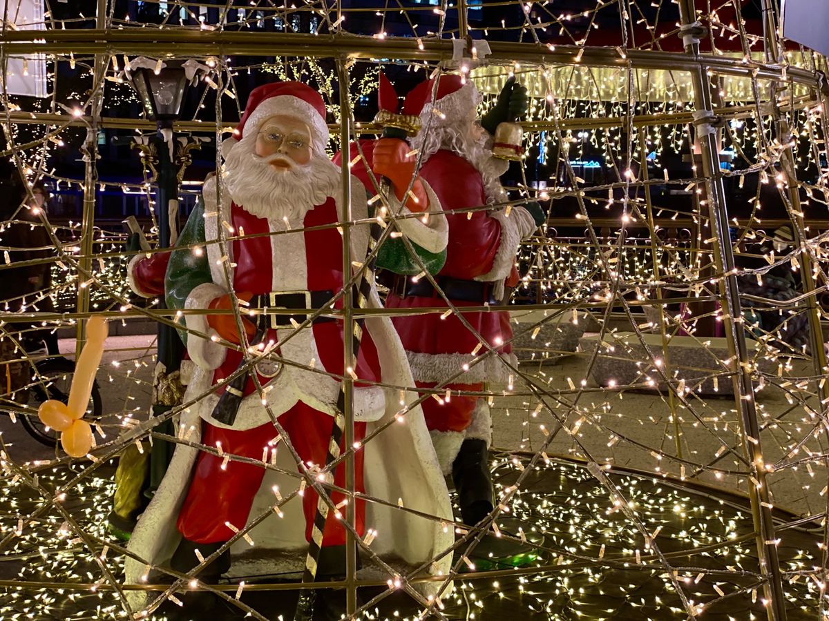 呼子じゃないけど
福岡の中洲あたりのイルミネーション

普段この辺りはあま...