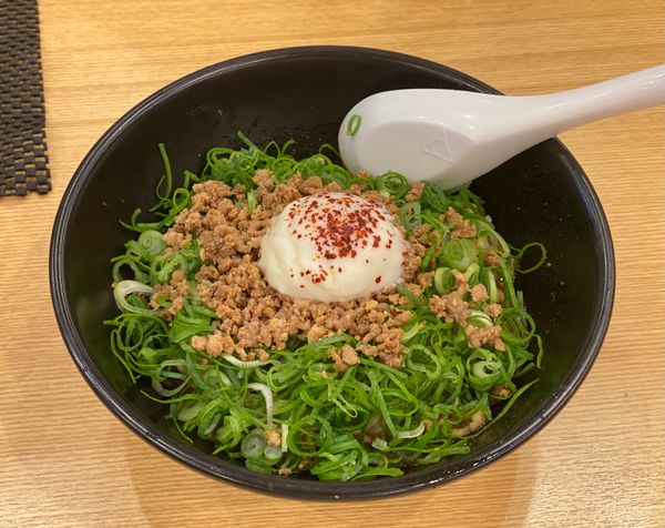 日本・広島県「無駄に呉を往復する悲劇にあった広島出張🤯」の写真：廣島つけ麺本舗 ばくだん屋 エキシティ店...