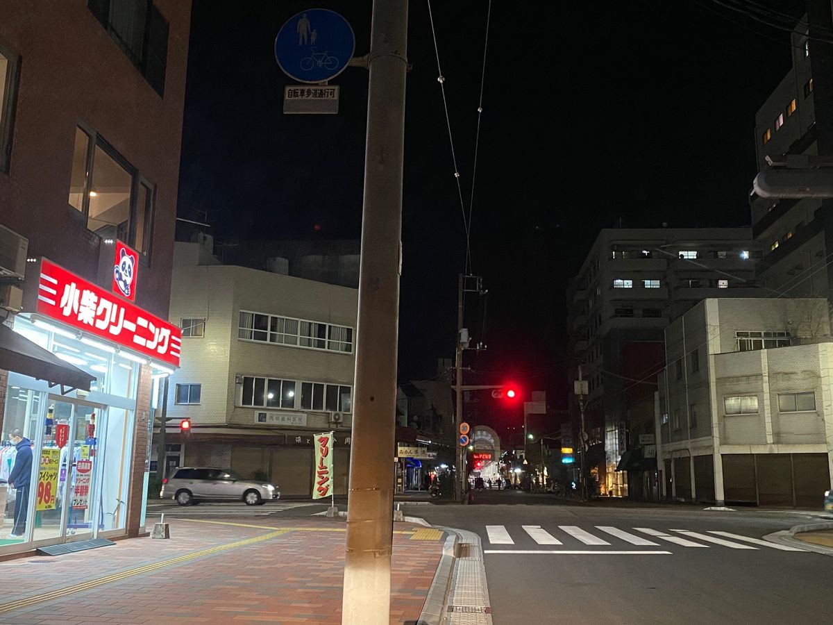 遠方出張が続きかなりお疲れモードだったこの週…

レンタカーで出発するとき...