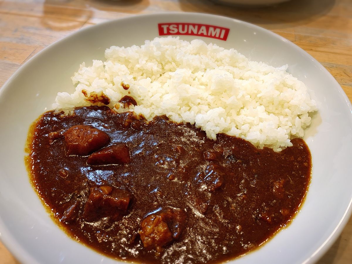 帰り間際にカレーとお洒落なスタバへ
