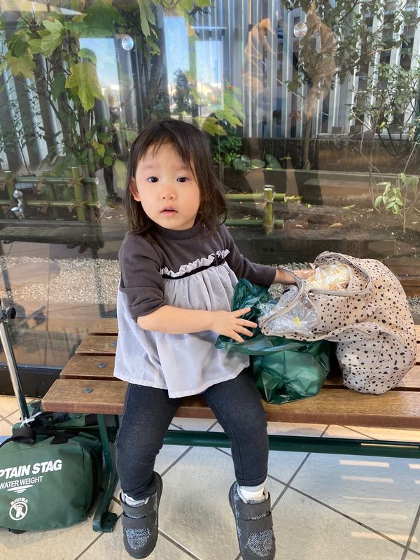 日本・熱海「熱海温泉　海上花火」の写真：帰りは海老名サービスエリアの成城石井で夕...
