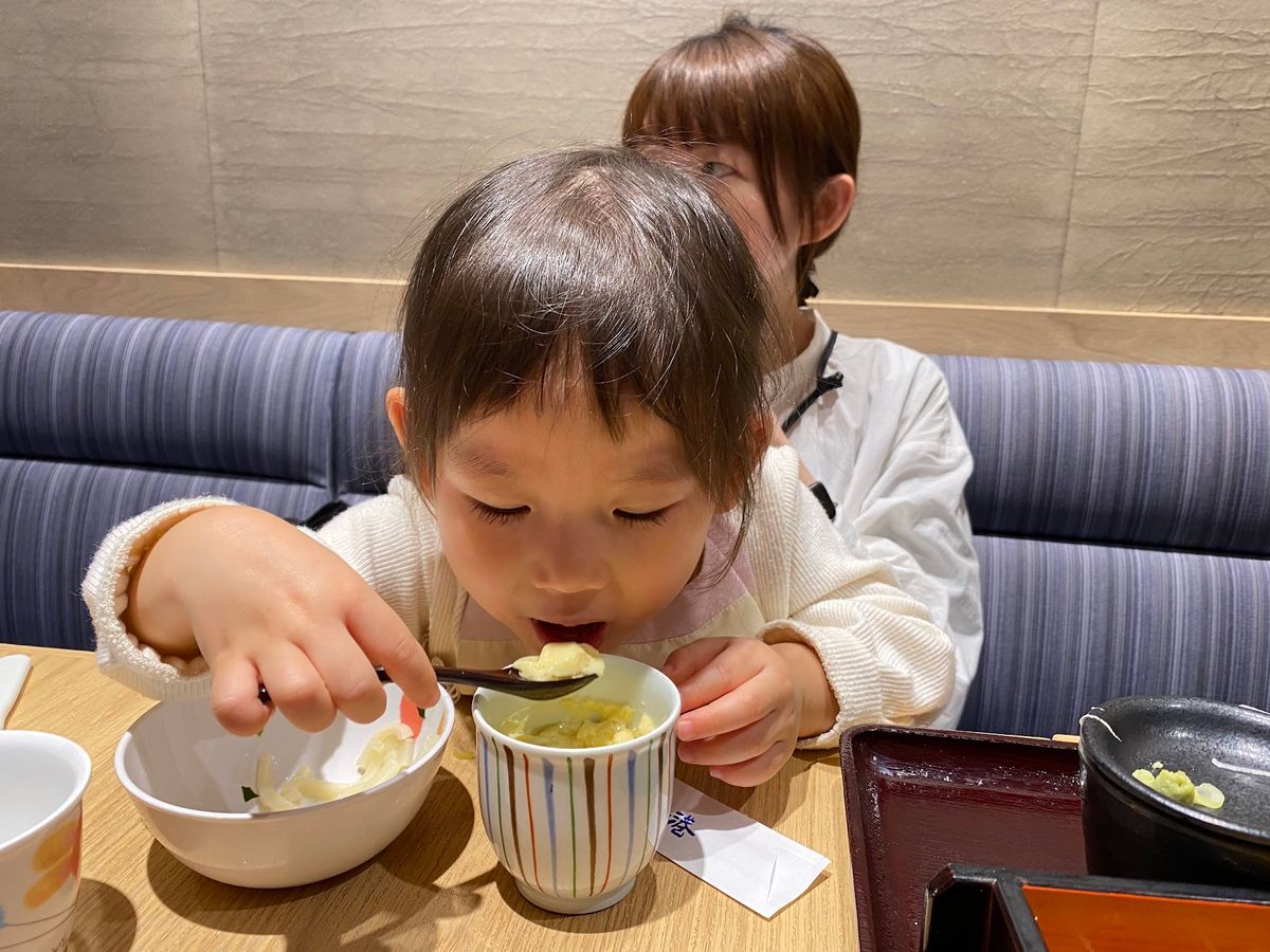 11:30ごろ熱海に到着。フードコートで食べられるかなーと淡い期待をするも...