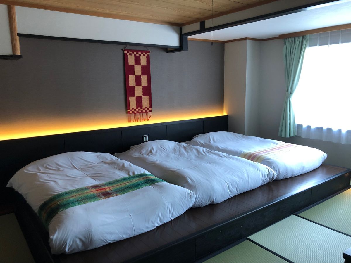 三沢市を満喫。
青森屋に宿泊、翌日は航空科学館を見学。