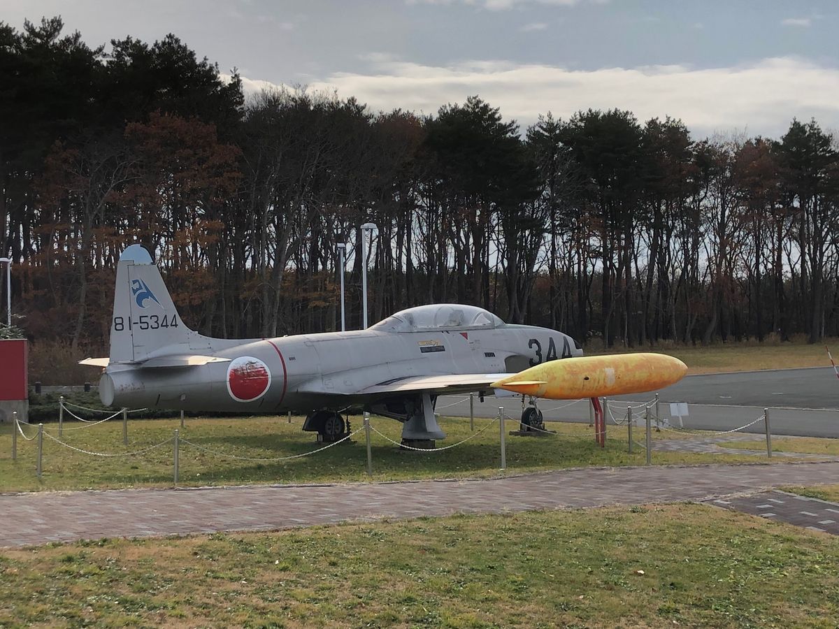 三沢市を満喫。
青森屋に宿泊、翌日は航空科学館を見学。