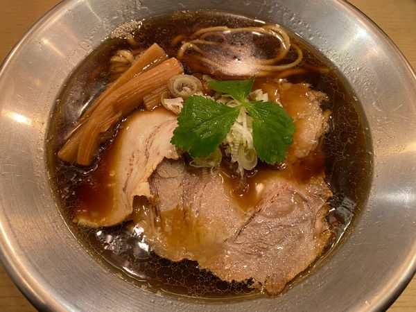 日本・京都府「滋賀旅　だけどびわ湖バレイには行けなかった！」の写真：京都タワー！と近くで食べたラーメン！