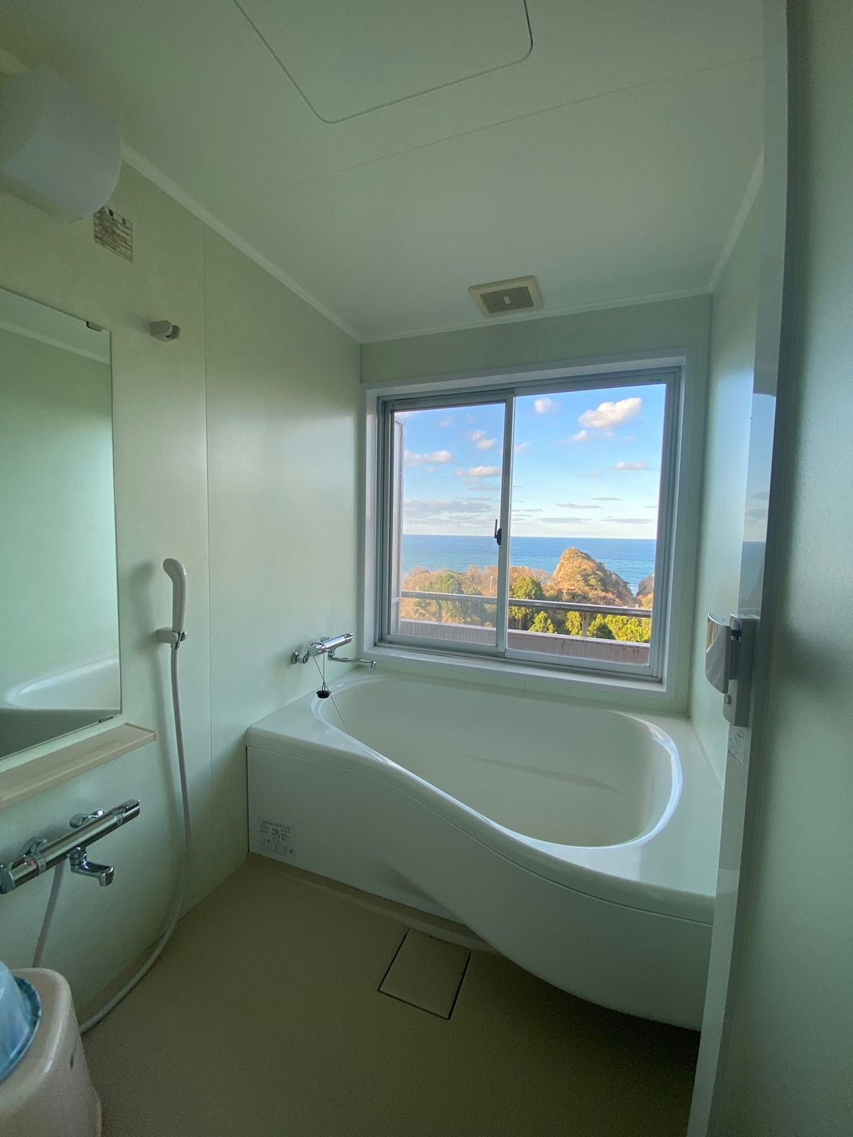 宿泊 ： 夕凪の丘
