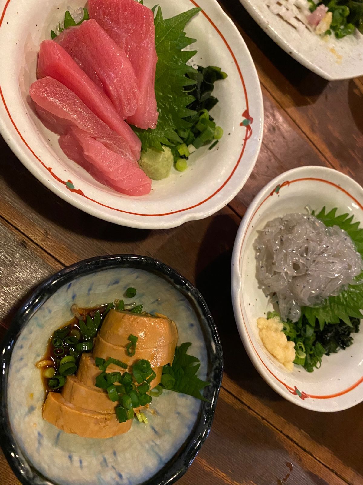 静岡では海ぼうずで静岡おでんと静岡名物を堪能しました♫しらすもマグロも美味...